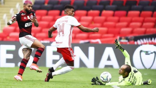 Flamengo dependendo só de si e Inter precisando secar o Rubro-Negro; veja cenários para título