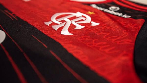 Flamengo negocia com a gigante Amazon para assumir o patrocínio master do clube