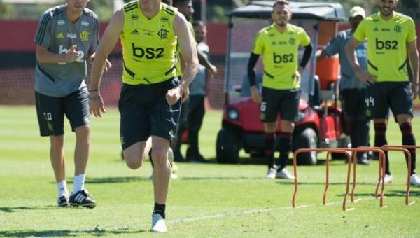 Flamengo x São Paulo: com força máxima rubro-negra, veja lista de relacionados e provável escalação