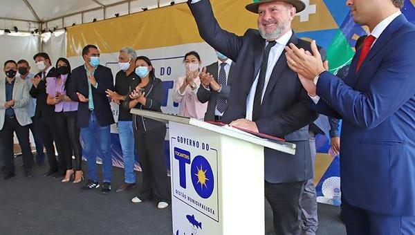TOCANTINS: Governador Mauro Carlesse entrega nova sede ao Naturatins e promove abertura do sistema Sigam