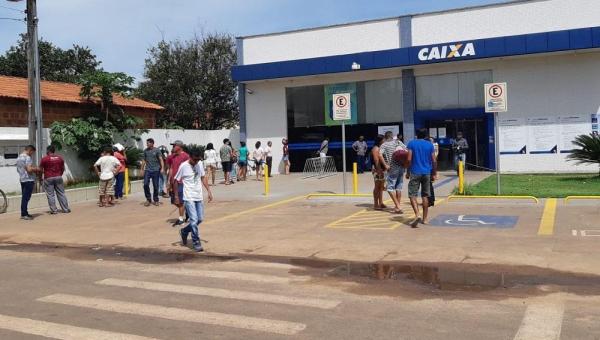 Governo começa a pagar auxílio emergencial de R$ 600