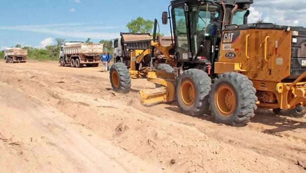 Governo do Tocantins recupera estradas do Jalapão para facilitar tráfego de veículos leves e pesados