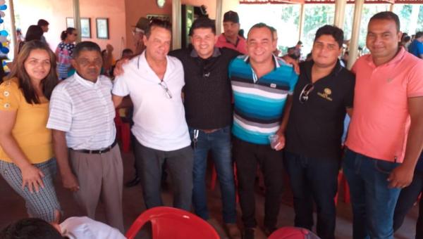 Grupo Independentes de Ananás participam do aniversário de Fabion Gomes que é comemorado em Tocantinópolis com grande festa ao lado do povo