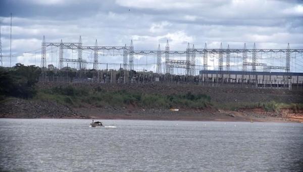 Hidrelétrica de Estreito aumenta vazão e nível do rio Tocantins deve subir no norte do estado