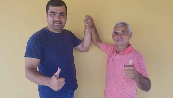 ARAGUANÃ: Júnior Martins apresenta Sargento Valdemar como pré-candidato a vice-prefeito e convida a população para participar da Convenção Municipal 