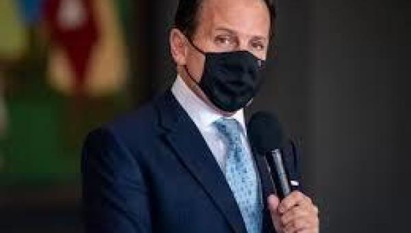 João Doria enfrentou a sabotagem do governo Bolsonaro para viabilizar a vacina que mudou a história da pandemia no  Brasil