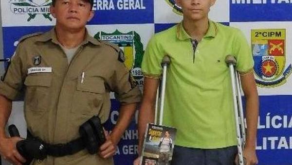 Jovem amputa perna após cair de cavalo e pai faz campanha para comprar prótese: 'Vai ter uma vida melhor'