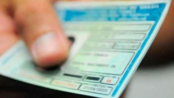 Kátia Abreu propõe CNH gratuita para todos e fim da obrigatoriedade de autoescola
