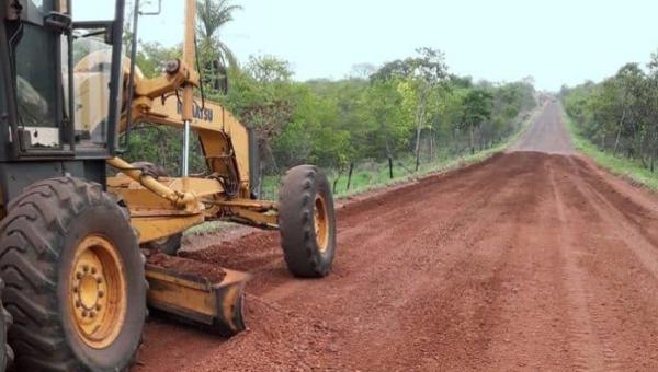 Manutenção da TO-415 entre Santa Terezinha e Palmeiras é iniciada pelo Governo