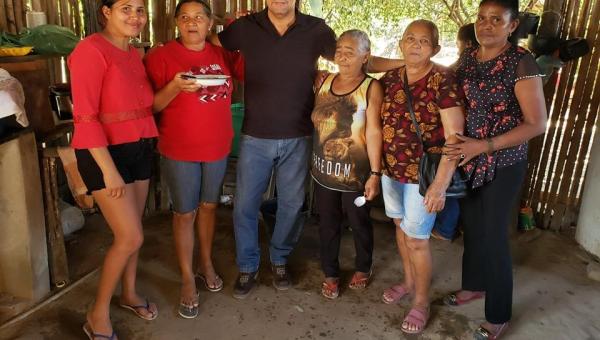 Moradores de Esperantina solicitam ao deputado Fabion revitalização da estrada do Assentamento Lago Preto