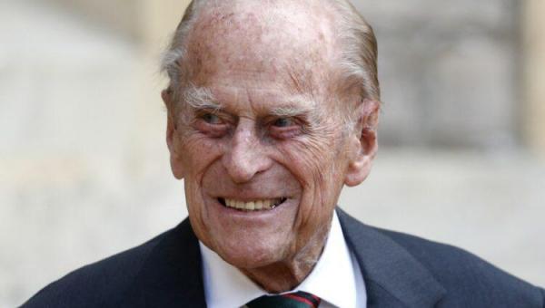 Morre aos 99 anos Príncipe Philip, marido da Rainha Elizabeth II