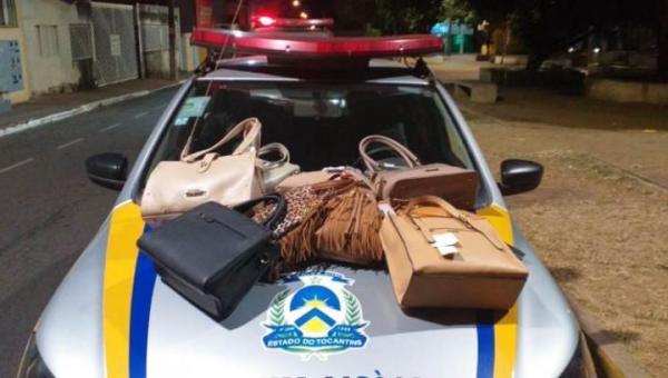Mulheres arrombam loja e furtam bolsas avaliadas em R$ 4,5 mil no centro de Araguaína