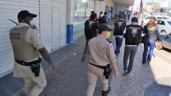 Outras avenidas do centro de Araguaína serão bloqueadas se a movimentação não diminuir