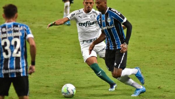 Pai de Jean Pyerre xinga Renato e diz que time não treinou