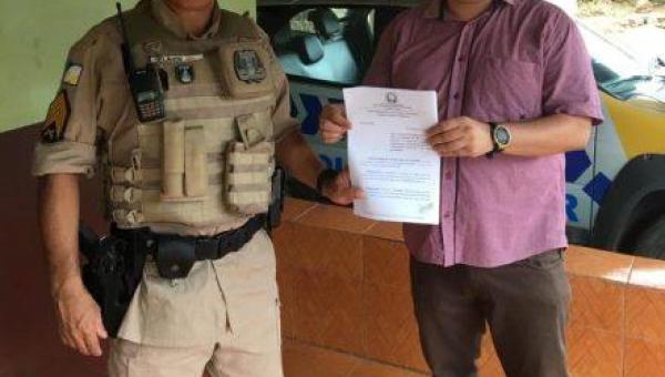 PM realiza entrega de decretos municipais quanto ao Coronavírus no Bico do Papagaio e fiscaliza cumprimento das medidas