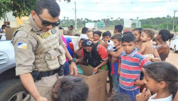 Policiais Militares de Tocantinópolis-TO, Parceiros e a Comunidade Realizam Sonho de Menino de 10 Anos e Entregam Brinquedos e Lanches Para Crianças Carentes