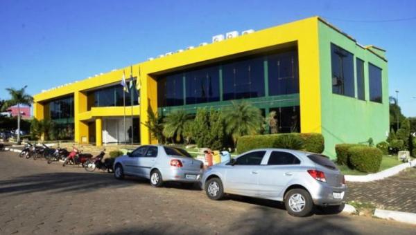 Porto Nacional lança edital de concurso com 504 vagas e salários de até R$ 12,9 mil