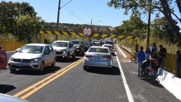 PORTO NACIONAL:Ponte tem trânsito interrompido para avaliação da estrutura