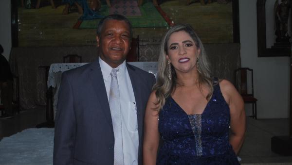 Prefeita reeleita de Xambioá Patrícia Evelin e o vice-prefeito Dr. Fidélis tomaram posse nesta sexta-feira  