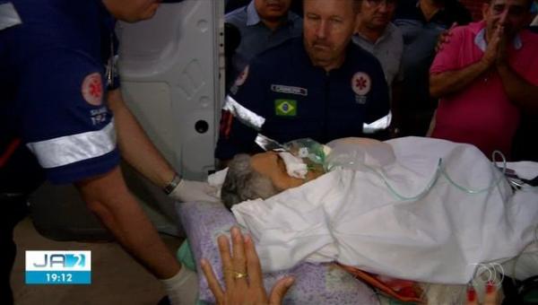 Prefeito baleado na cabeça em atentado passa por cirurgia de reconstrução facial