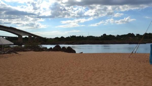 Prefeitura de Aguiarnópolis prorroga por um mês decreto que proíbe acesso às praias