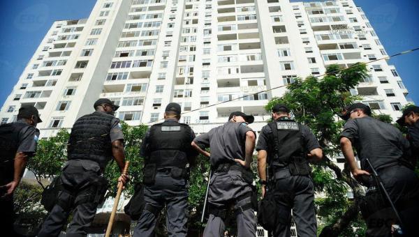 Prisão disciplinar para policiais militares e bombeiros é extinta