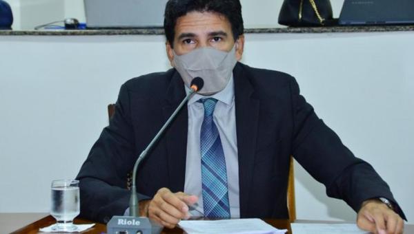 Prof. Júnior Geo solicita auxílio financeiro estadual para desempregados do setor de alimentação
