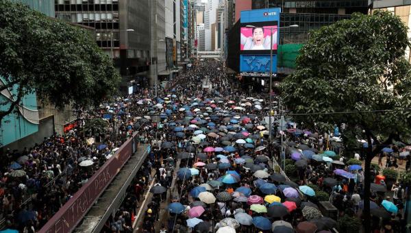 Protestos continuam em Hong Kong