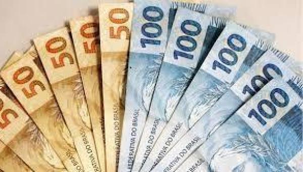 ECONOMIA: Salário dos servidores públicos entra na mira para bancar auxílio emergencial 2021