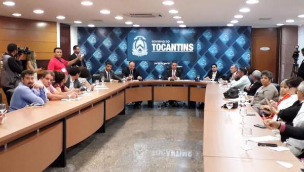 Servidores do Tocantins voltam a trabalhar 8h a partir desta quarta-feira, dia 2