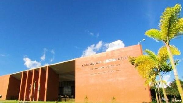 Suposta servidora fantasma e chefe de gabinete de deputada são indiciadas pela Polícia Civil