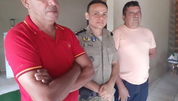 TOCANTINÓPOLIS: comado da 5ª CIPM presta homenagens à policiais militares que ingressam na reserva remunerada.