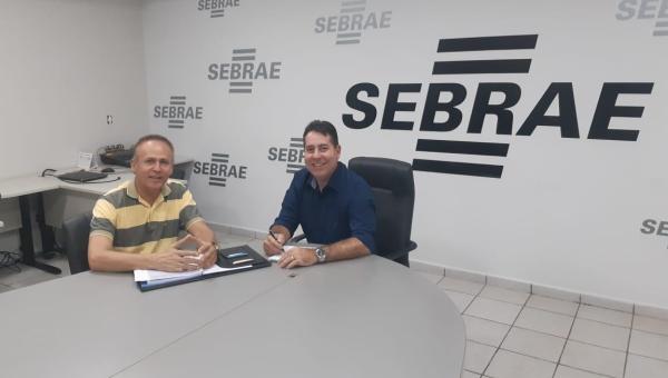 Wilson Saraiva busca Convênio de Parceria entre a ACA e o SEBRAE em Palmas para população ananaense
