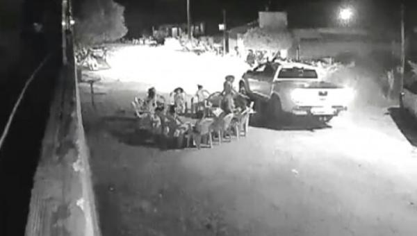 XAMBIOÁ: criança de 2 anos cai da cadeira e morre atropelada por caminhonete