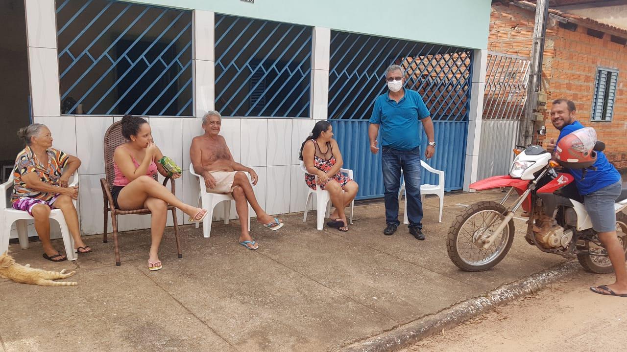 Prefeitura restaura iluminação pública e população comemora em Ananás 

