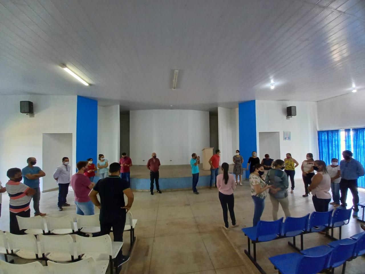 Primeira dama realiza celebração de aniversário de servidores de Ananás 