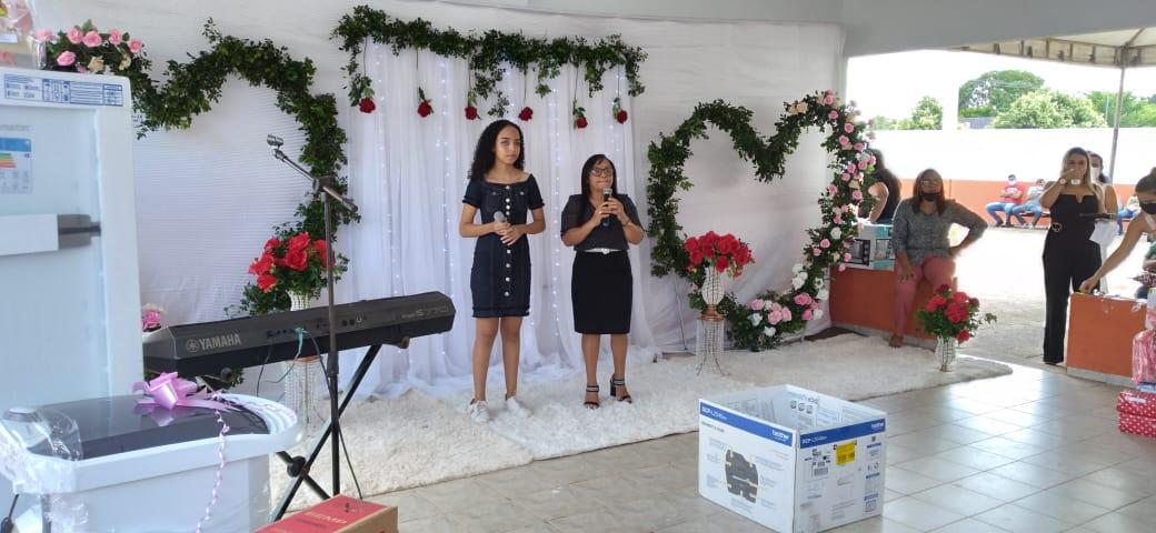 Prefeitura de Ananás, realiza Live e sorteia diversos prêmios em homenagem às mães