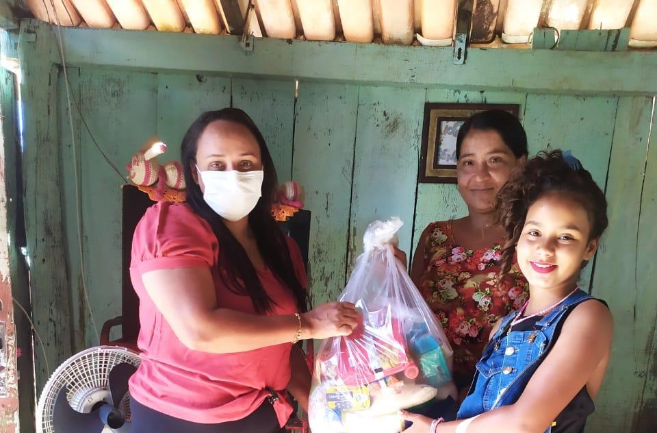 Pandemia: Secretaria de Assistência Social de Ananás segue com o serviço de distribuição de cestas básicas as famílias em situação de extrema vulnerabilidade