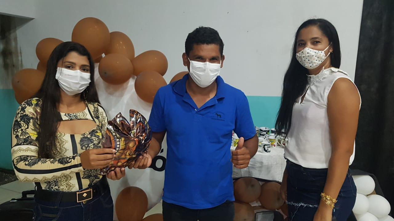 Escola Mul. Domingos Martins, realiza jantar em comemoração ao Dia dos Pais.