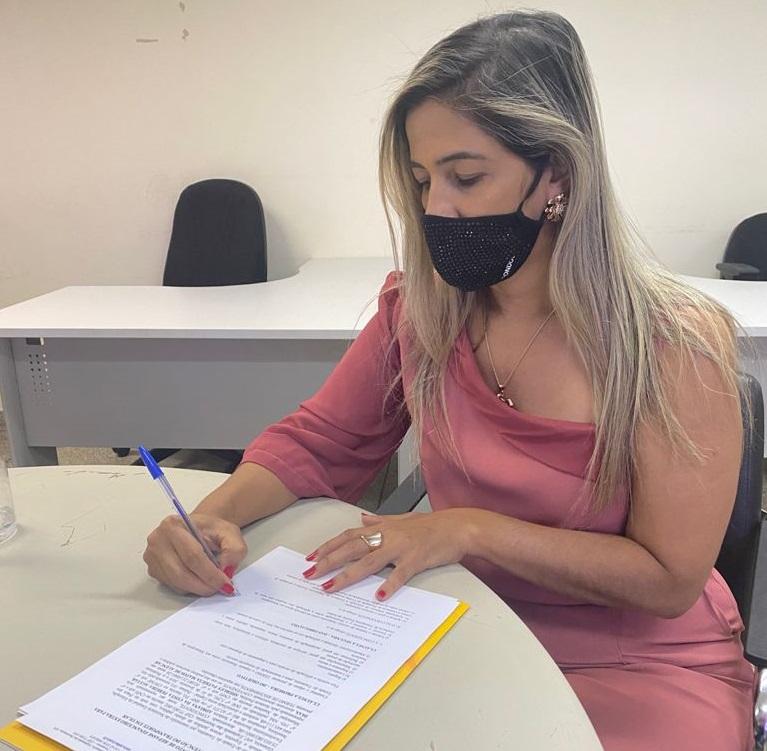 Patricia Evelin é destaque no movimento de mulheres na política e leva demandas de Xambioá ao Governo do Estado