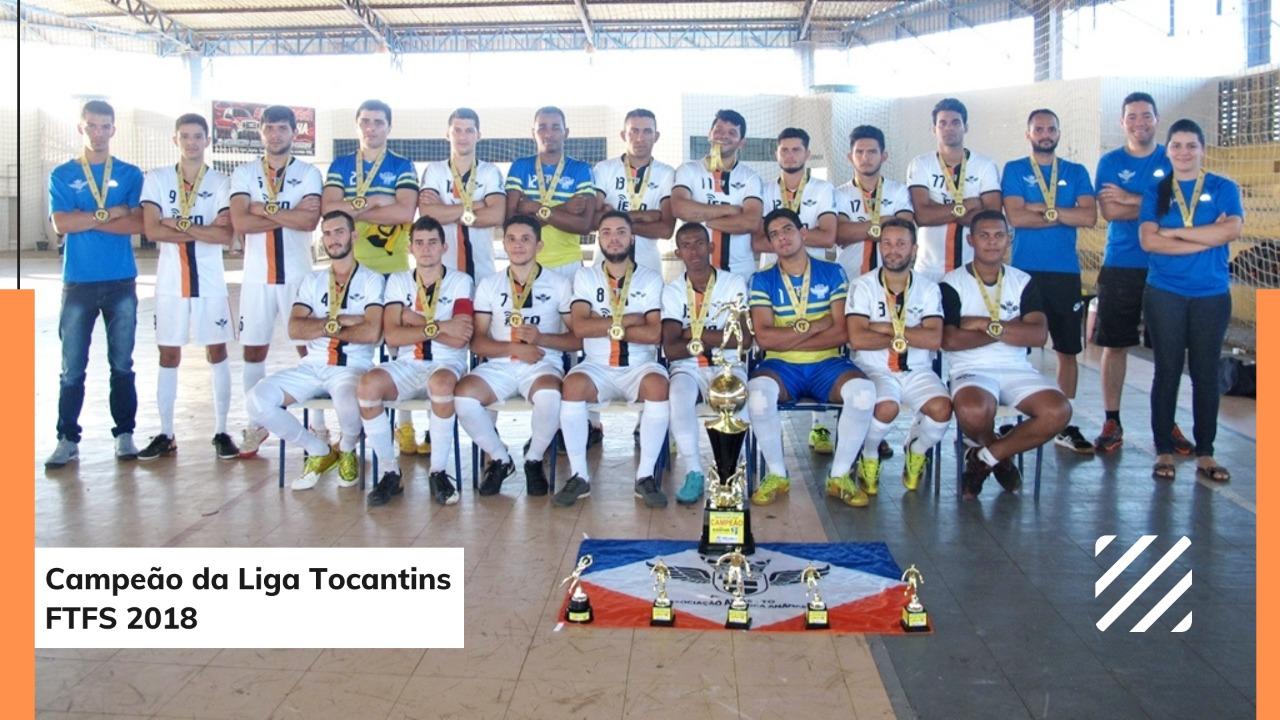 O time de Ananás Invictus Futsal faz reunião com a diretoria para planejar retorno das atividades.