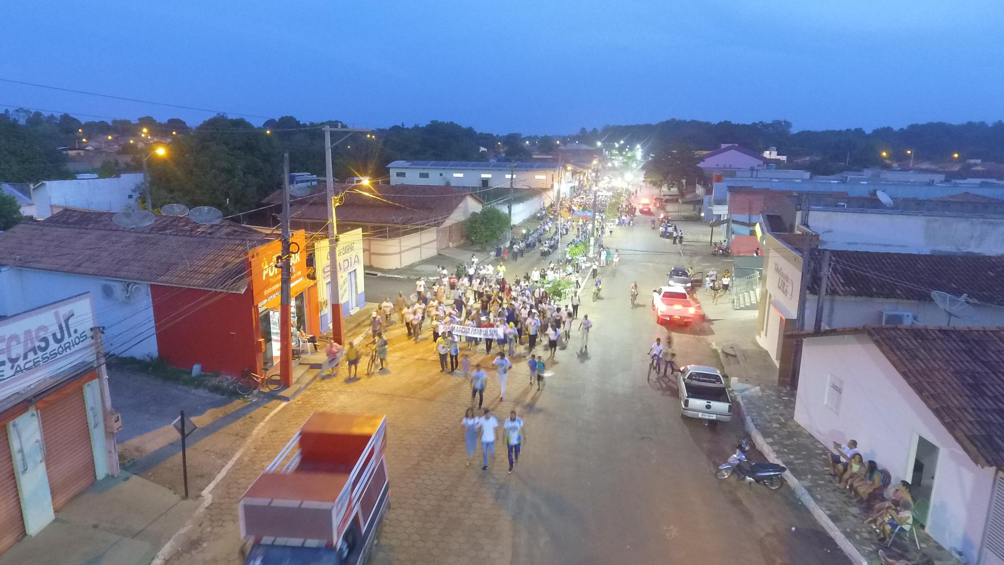 Marcha de Jesus reúne cerca de 3.500 pessoas em Ananás
