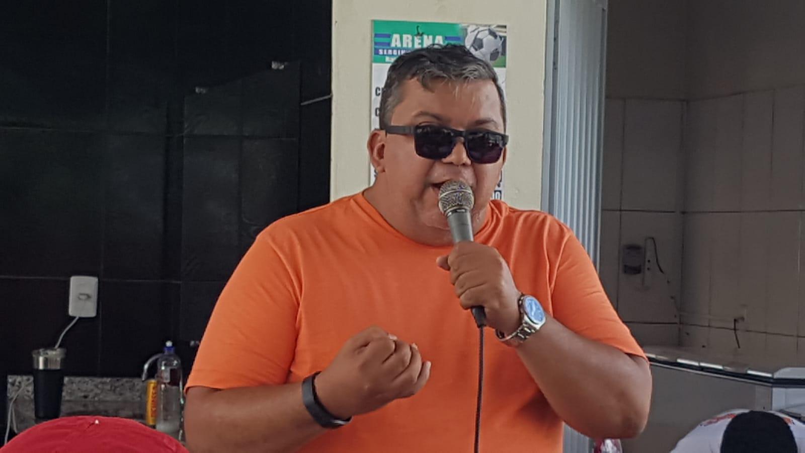 ANANÁS: Contador Otanilson Brasil comemora aniversário de 51 anos de idade na Arena Serginho Parreira
