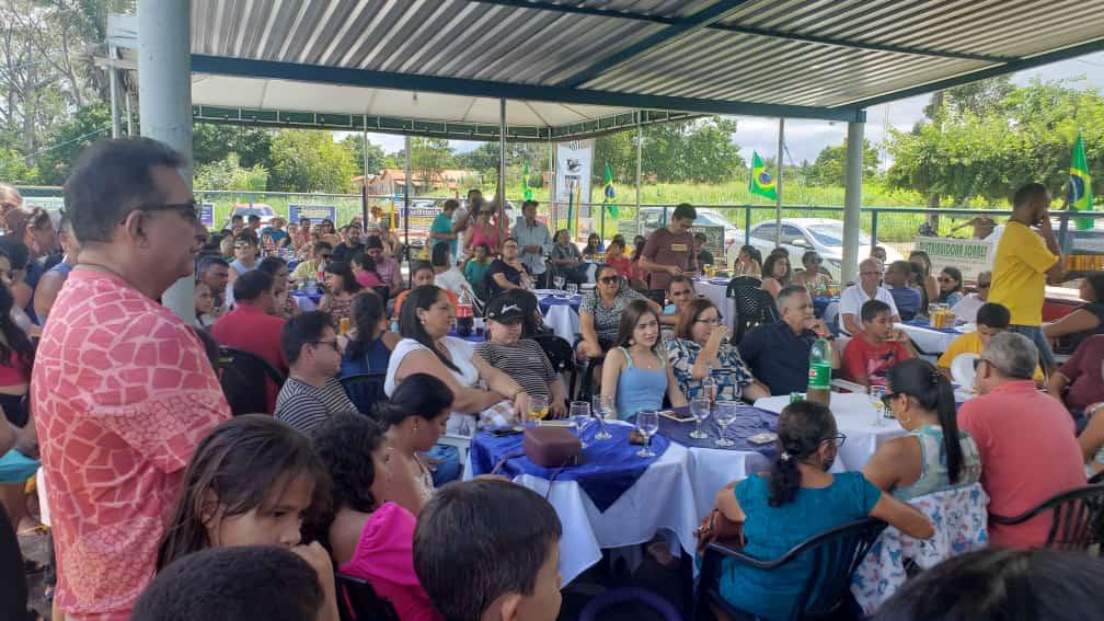 ANANÁS: Contador Otanilson Brasil comemora aniversário de 51 anos de idade na Arena Serginho Parreira