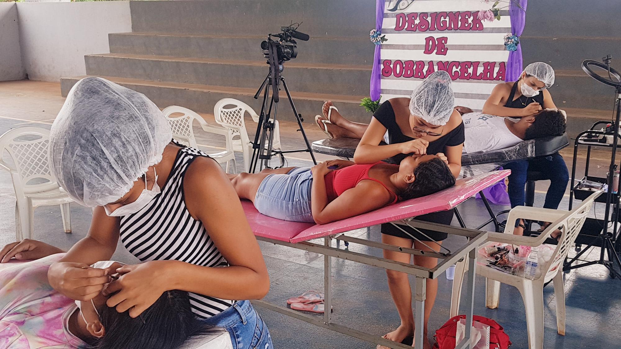Projeto Mulher Preciosa foi encerrado com grande ação promovido na Quadra de Esportes em homenagem as Mulheres de Angico