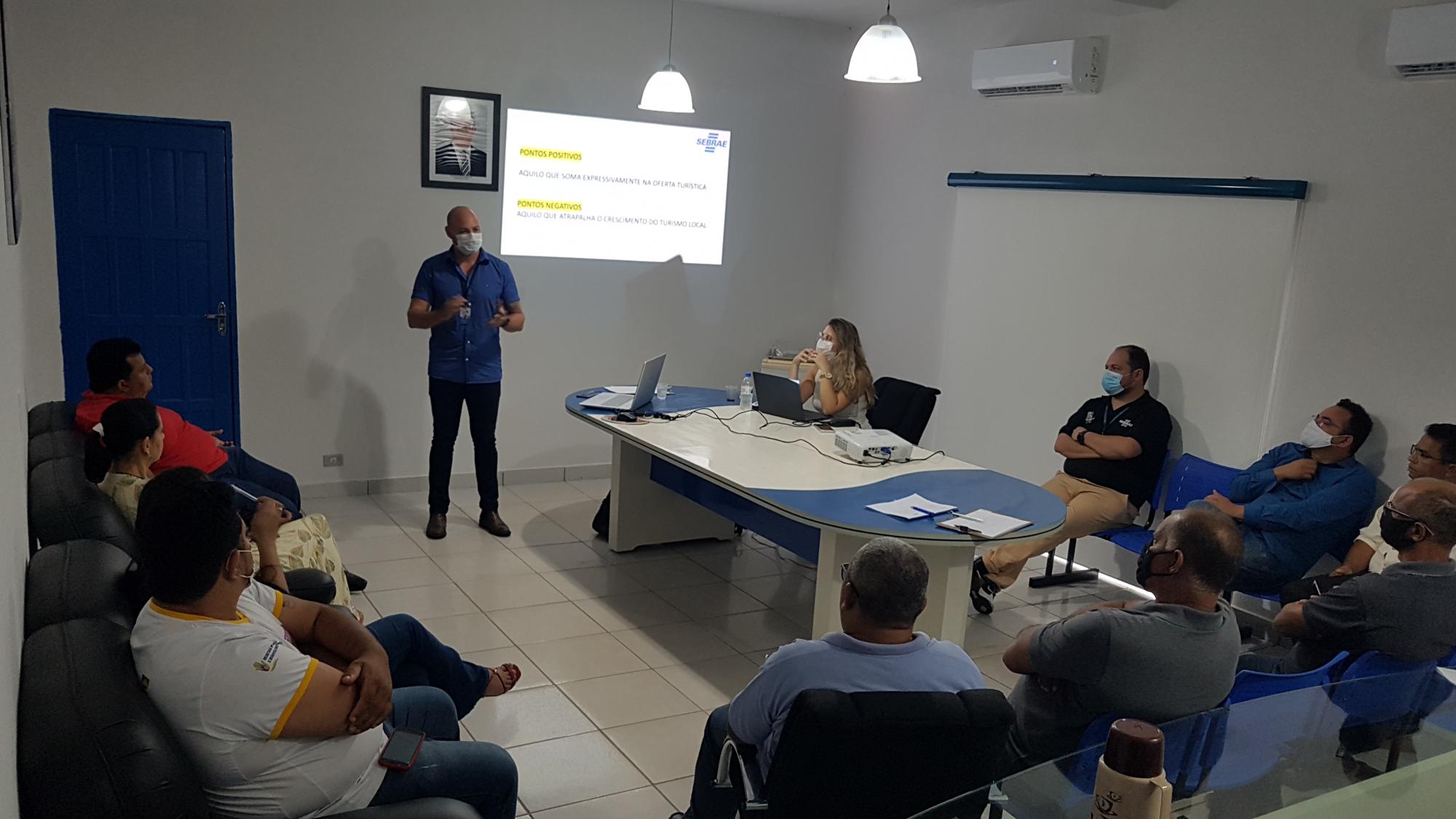 Prefeitura de Ananás discute elaboração do Plano Municipal de Turismo