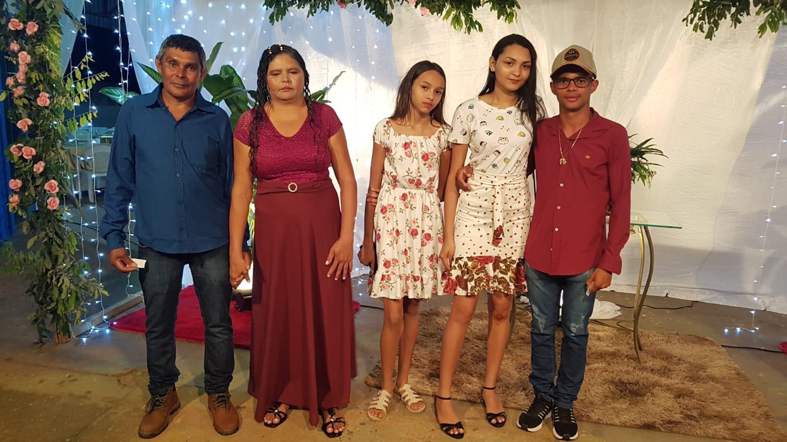 Prefeitura de Ananás e Cartório de Registro Civil realizam casamento comunitário Prefeitura de Ananás e Cartório de Registro Civil realizam casamento comunitário