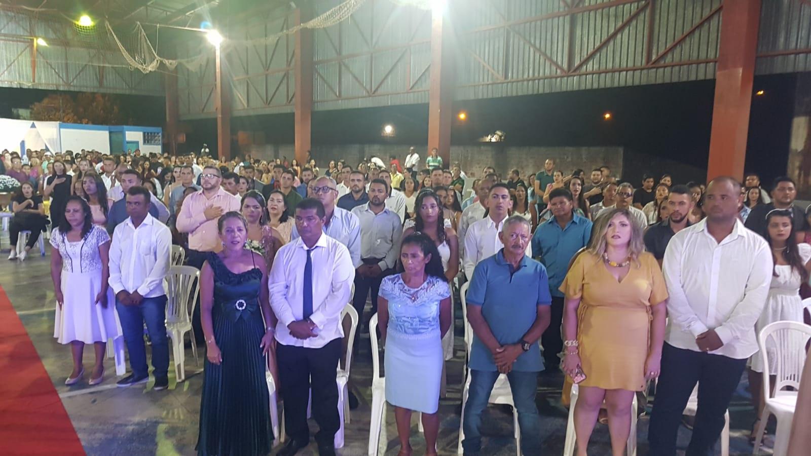 Prefeitura de Ananás e Cartório de Registro Civil realizam casamento comunitário Prefeitura de Ananás e Cartório de Registro Civil realizam casamento comunitário