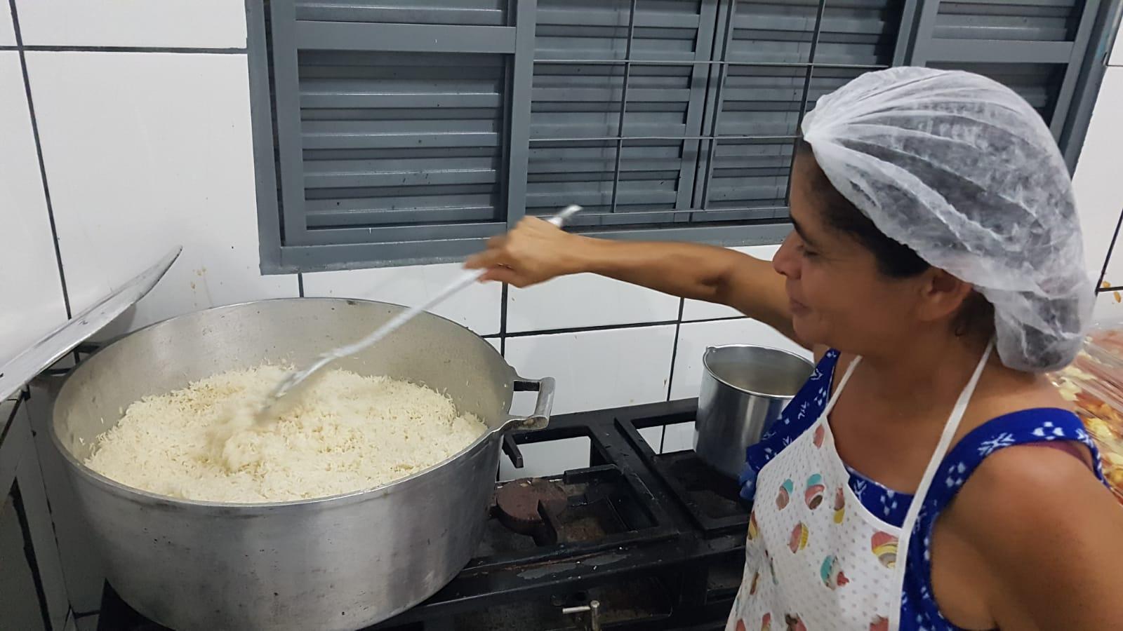 Prefeitura de Ananás e Cartório de Registro Civil realizam casamento comunitário Prefeitura de Ananás e Cartório de Registro Civil realizam casamento comunitário