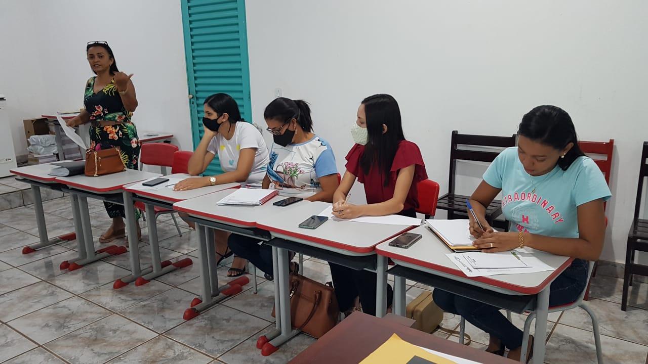 EDUCAÇÃO: Conselho da alimentação escolar faz reunião para reestruturação do CAE no município de Ananás EDUCAÇÃO: Conselho da alimentação escolar faz reunião para reestruturação do CAE no município de Ananás